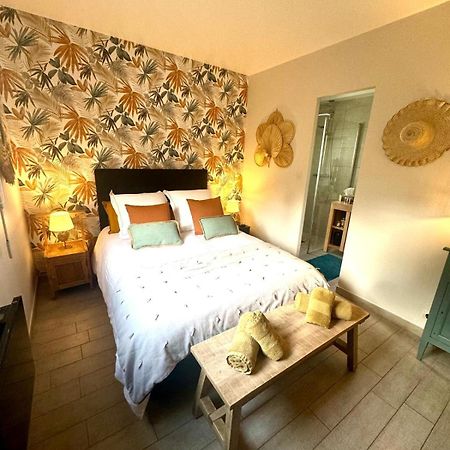 La Crevette Bed and Breakfast Villerville Exteriör bild